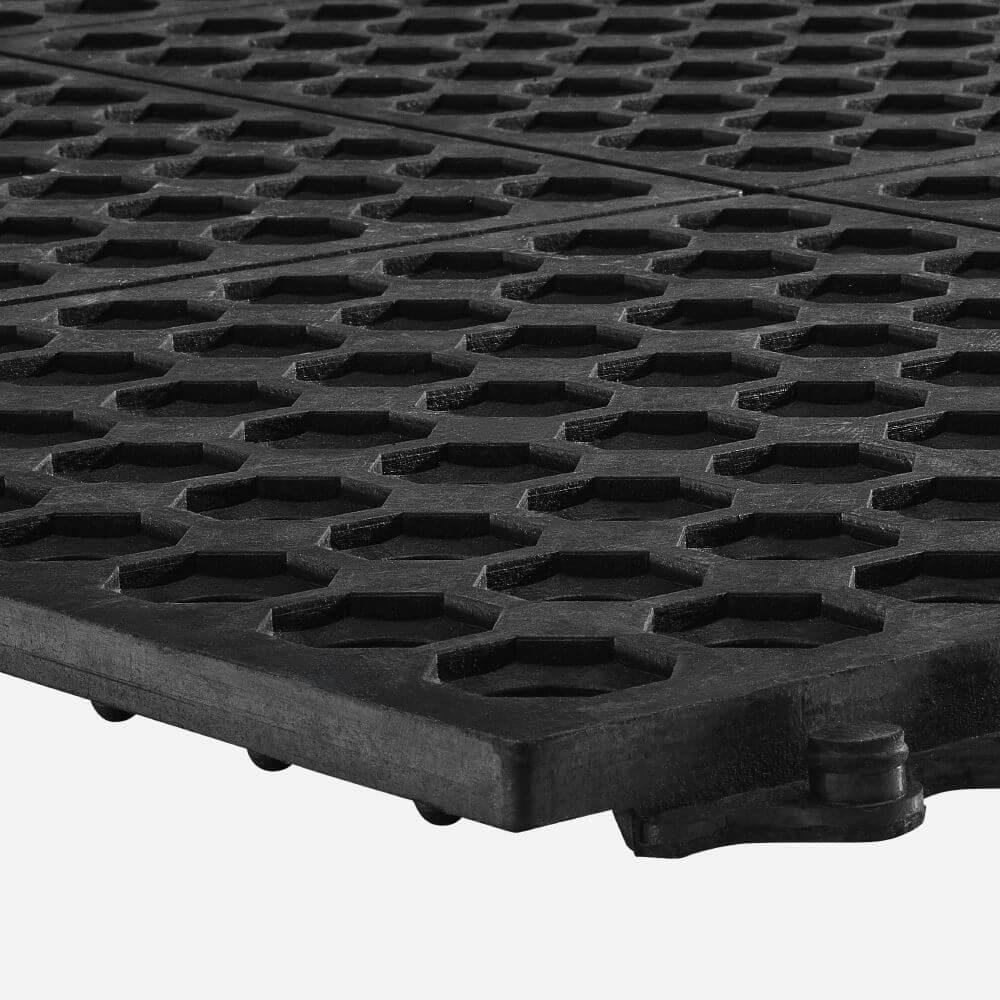 Cushion Link Open Top 100% Nitrile Interlocking Matting