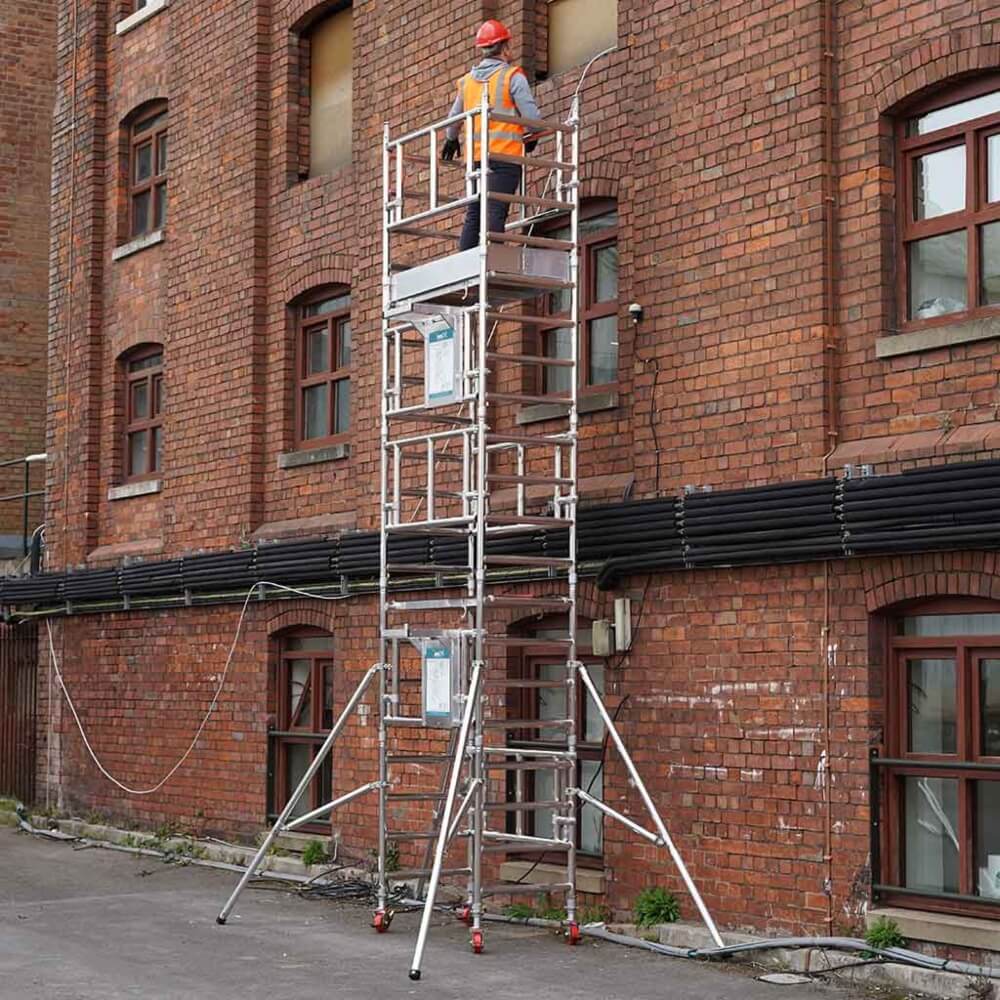 One-Man Scaffold Tower