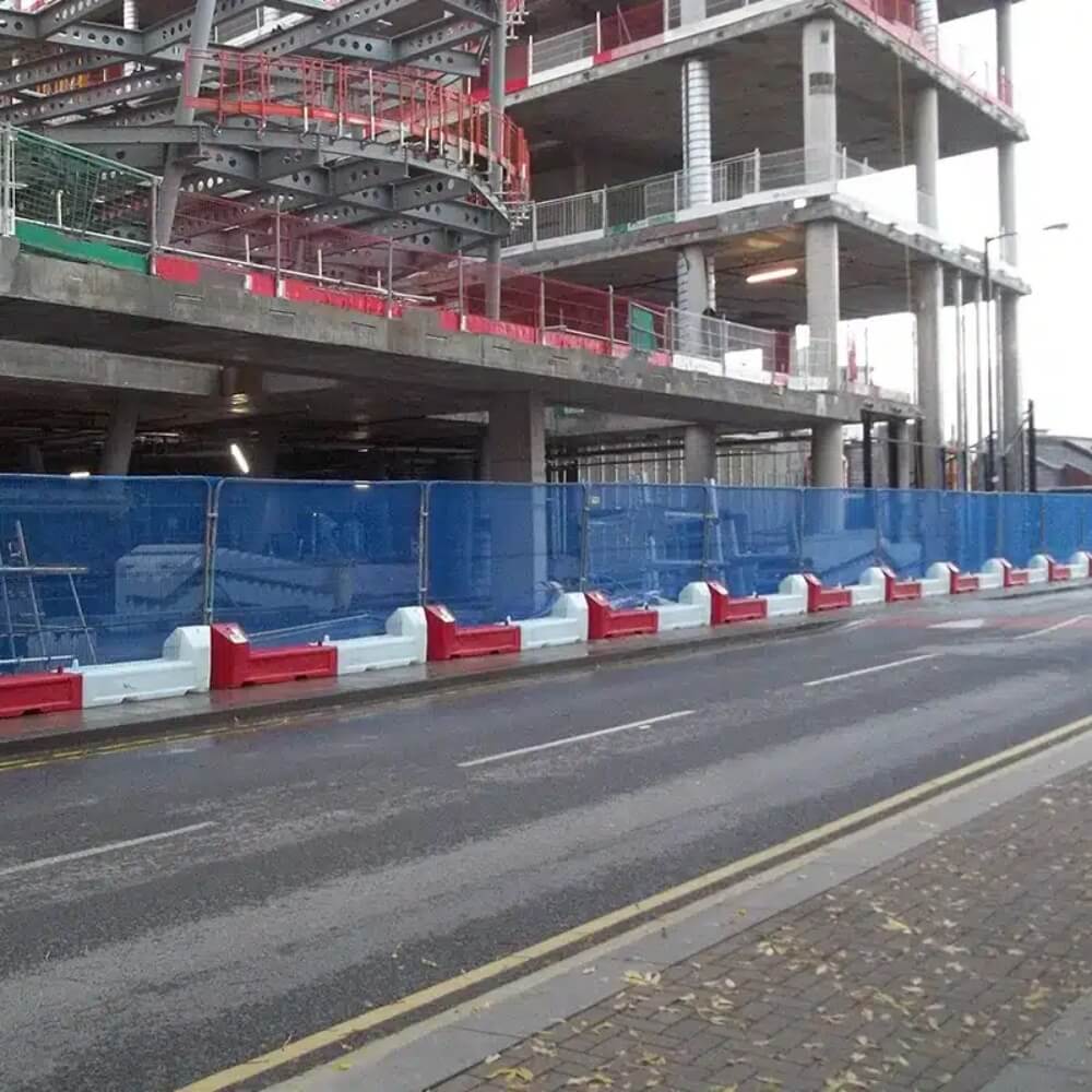 Slotblock Water Filled Traffic Barrier - Pallet Load - 9 Sets