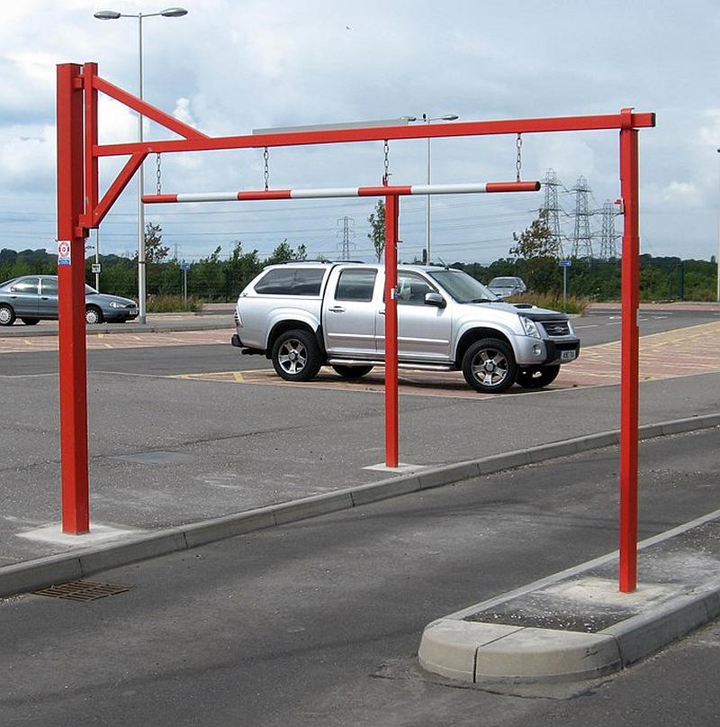 single swing fixed height restrictor barrier