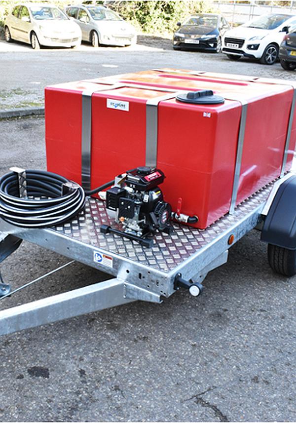1000litre mobile water bowser
