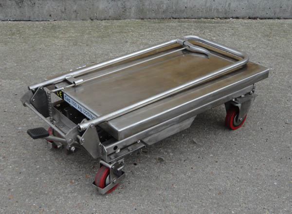BSL10SS Stainless Mobile Scissor Lift Table Closed