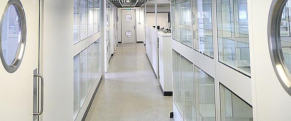titan cleanroom steel partition